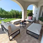 Villa Gala's Elegant Tragaki