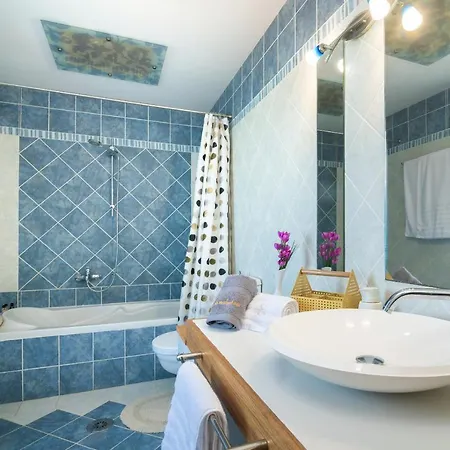 Villa Gala's Elegant *