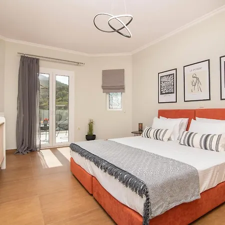 Villa Gala's Elegant Tragaki