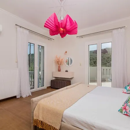 Villa Gala's Elegant Tragaki