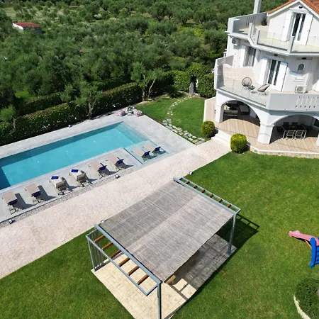 Villa Gala's Elegant *