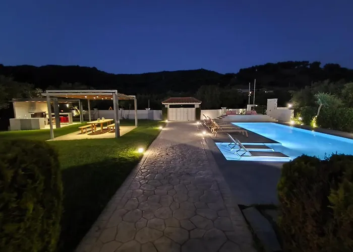 Villa Gala's Elegant Tragaki