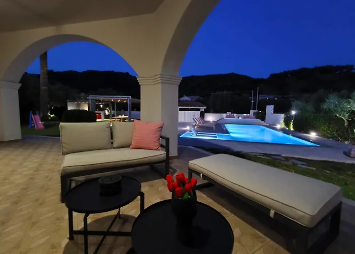 Villa Gala's Elegant Tragaki
